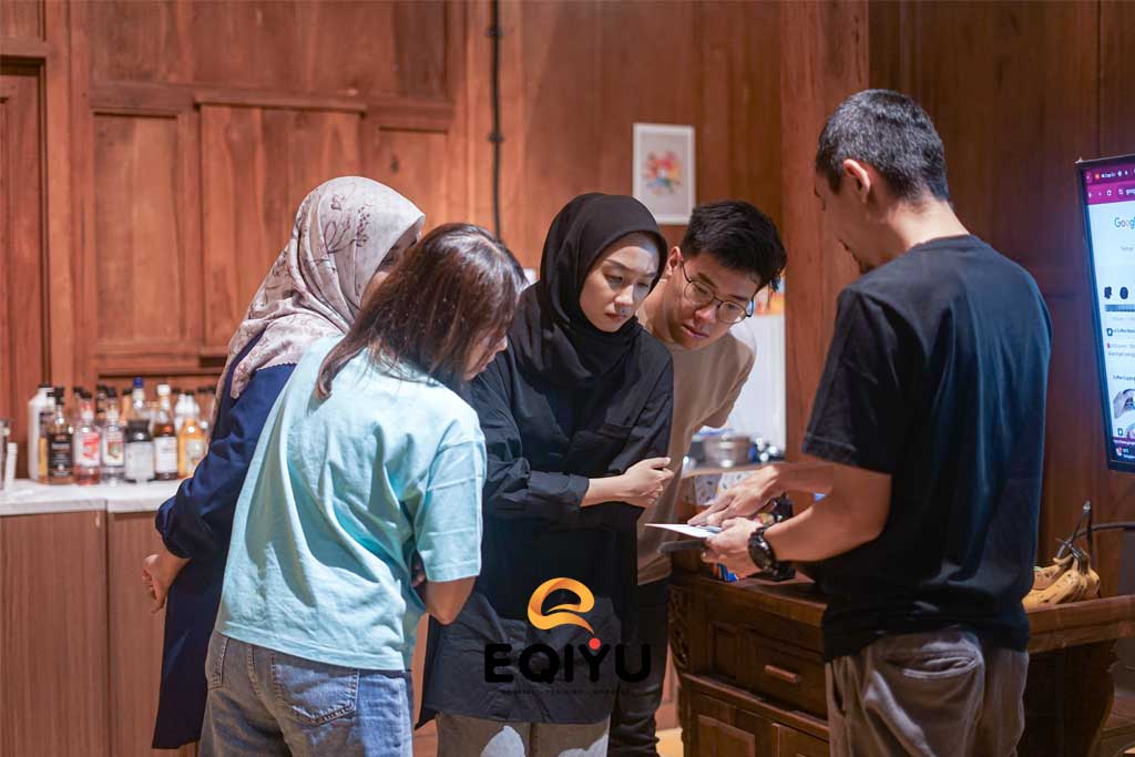 [EQIYU x MBOWIS] Pengusaha Siap Buka Usaha